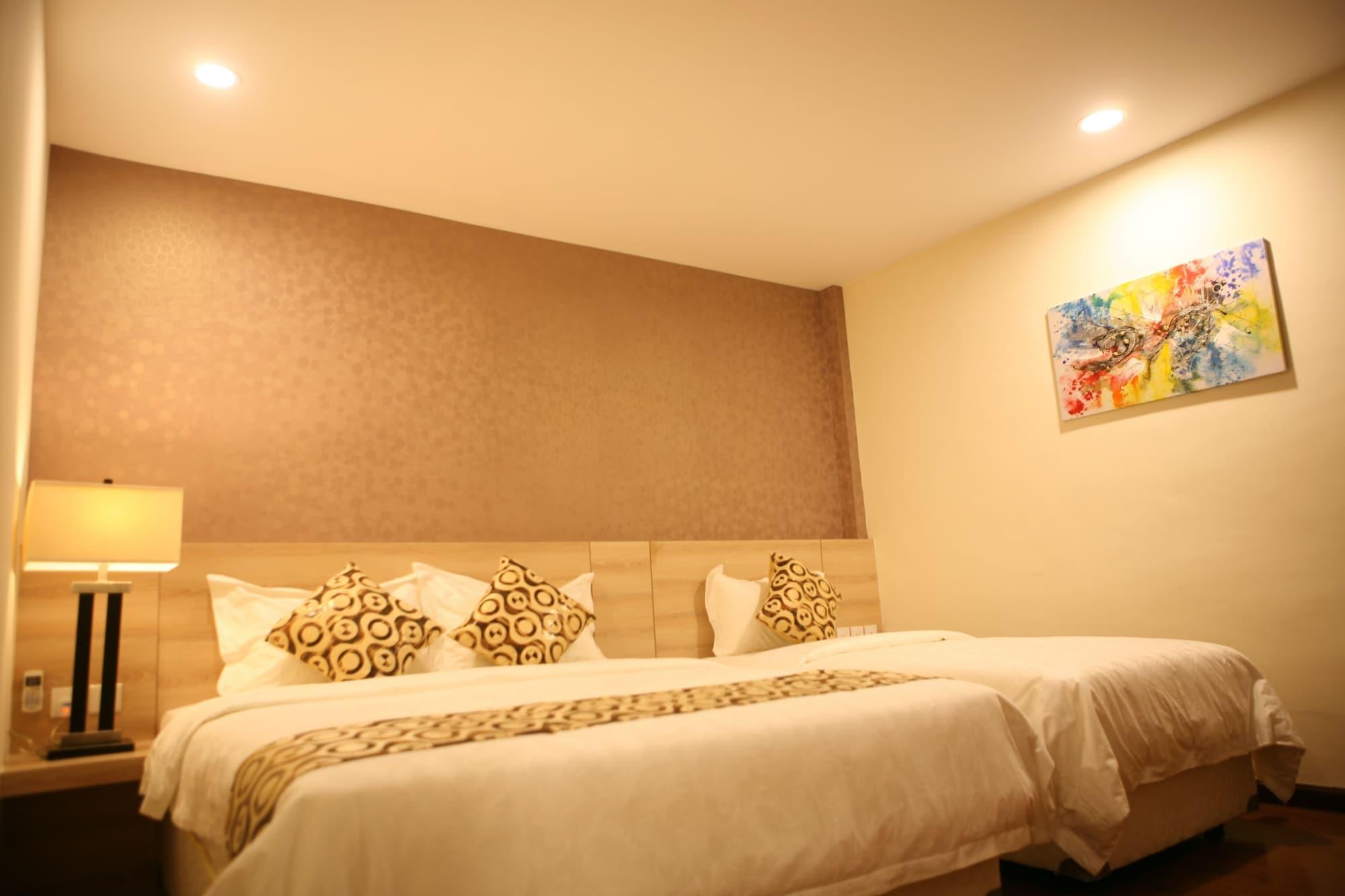 Hana Hotel Batam Экстерьер фото