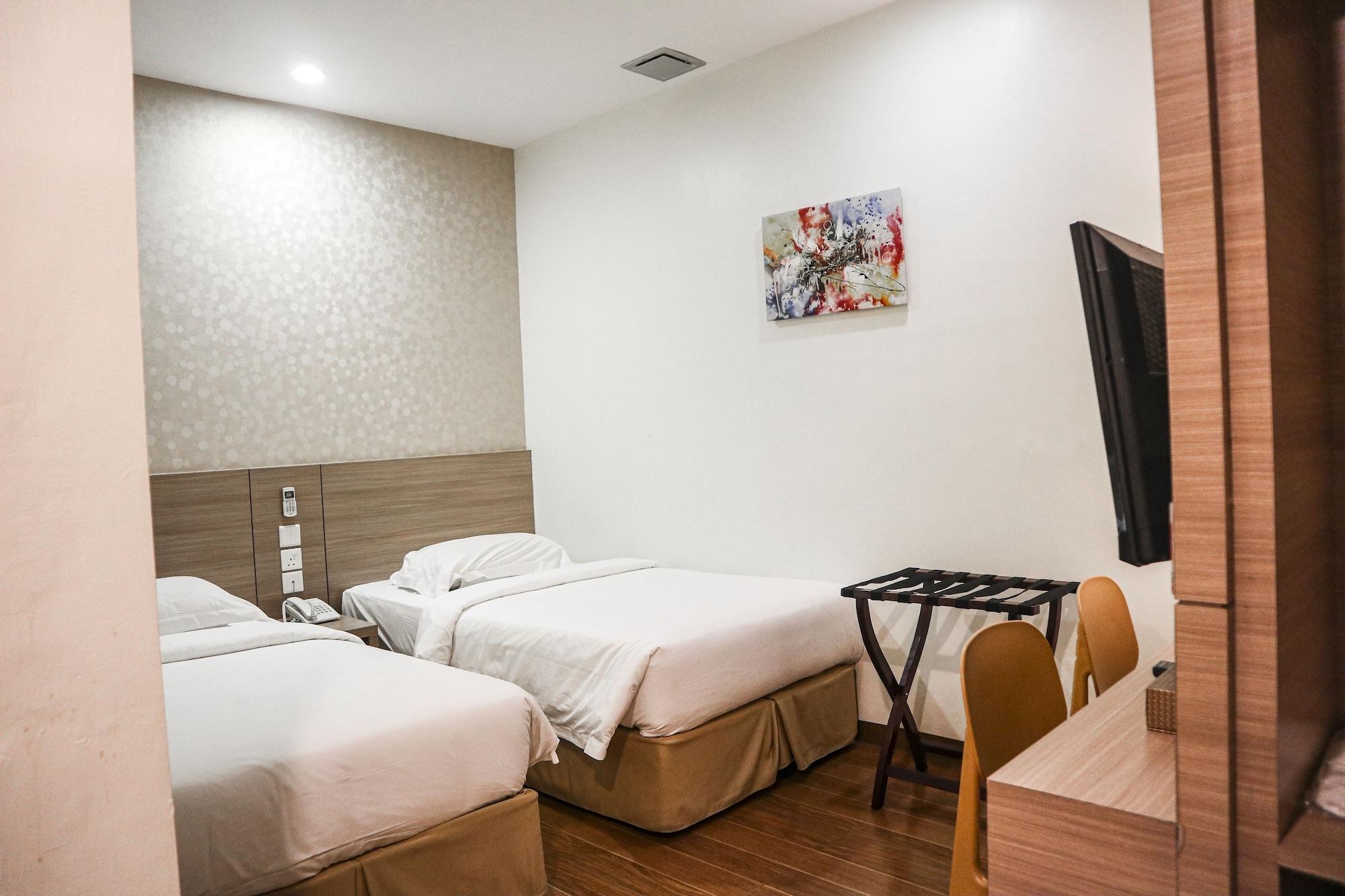 Hana Hotel Batam Экстерьер фото